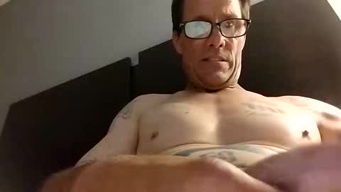 Snapshot of mikeyb1904128131 chatting on 23, 9, 2025 mikeyb1904128131 online show from 23, 9, 2025