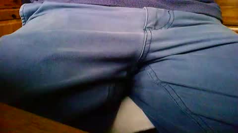 Snapshot of mikeybed chatting on 9, 2, 2026 mikeybed online show from 9, 2, 2026