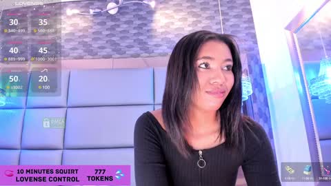 Snapshot of mikeyla_russo_ chatting on 3, 2, 2025 Mikeyla online show from 3, 2, 2025