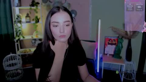 Snapshot of miki_nikki chatting on 18, 9, 2025 Miki online show from 18, 9, 2025