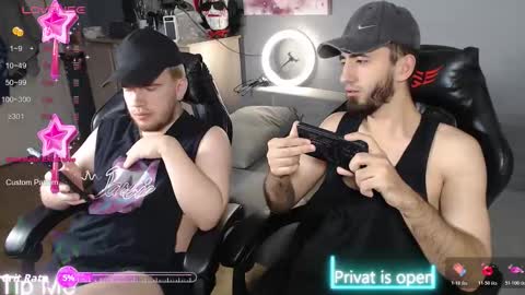 MIKI ENN ALEKS online show from 19, 10, 2025