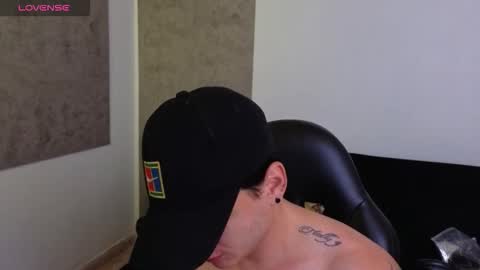 MIKKE online show from 5, 3, 2026