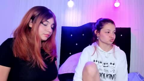   miku katsuragi  online show from 15, 11, 2025