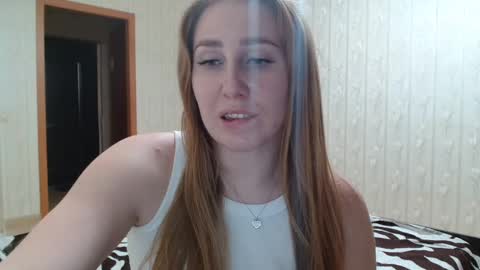 Snapshot of miku_sanders2 chatting on 13, 12, 2024 miku_sanders2 online show from 13, 12, 2024