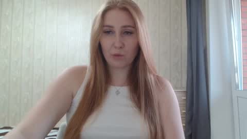 Snapshot of miku_sanders2 chatting on 17, 1, 2025 miku_sanders2 online show from 17, 1, 2025