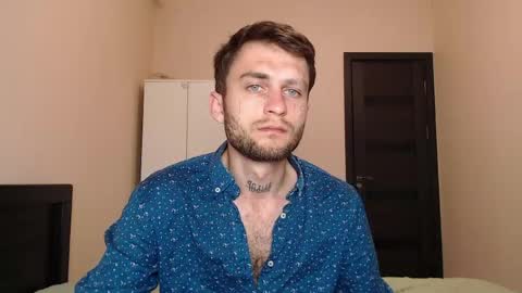 Snapshot of mikw63 chatting on 4, 5, 2026 Sin online show from 4, 5, 2026