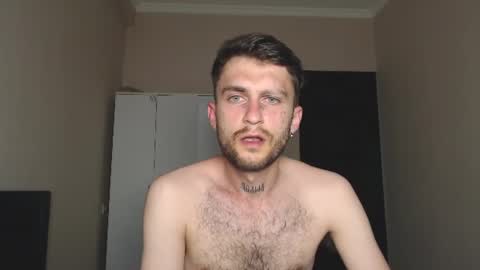 Snapshot of mikw63 chatting on 18, 6, 2026 Sin online show from 18, 6, 2026