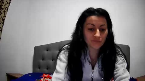 Snapshot of mikyloveu chatting on 23, 12, 2024 Mikyloveu online show from 23, 12, 2024
