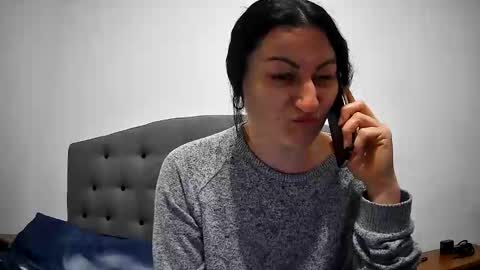 Snapshot of mikyloveu chatting on 1, 2, 2025 Mikyloveu online show from 1, 2, 2025