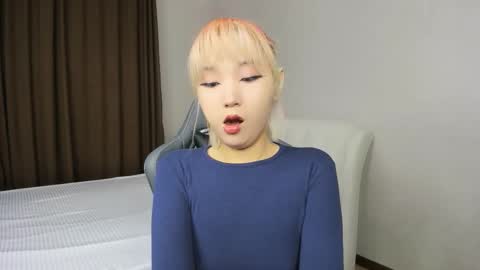 Snapshot of mil_waves chatting on 29, 11, 2025 mil_waves online show from 29, 11, 2025