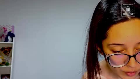 Snapshot of mila_2315 chatting on 1, 3, 2026 Mila and albert online show from 1, 3, 2026