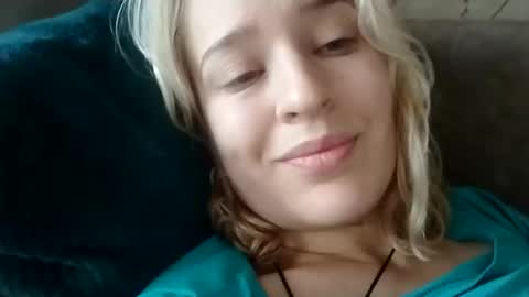 Mila 420 online show from 18, 9, 2025