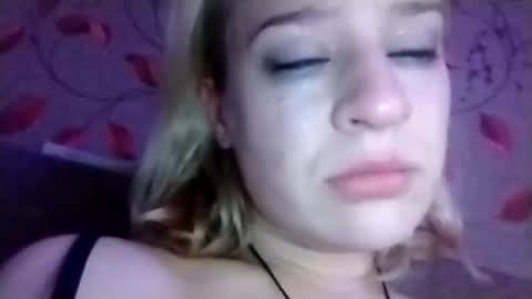 Mila 420 online show from 9, 10, 2025