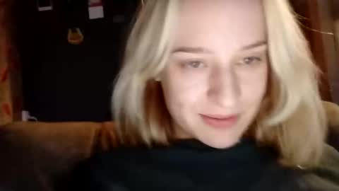 Mila 420 online show from 2, 11, 2025