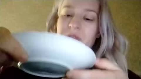 Mila 420 online show from 25, 4, 2026