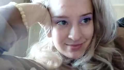 Mila 420 online show from 21, 5, 2026