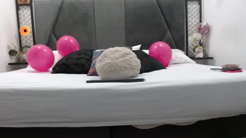 mila_adamss online show from 10, 1, 2026