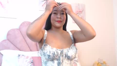Snapshot of mila_adamss chatting on 2, 5, 2026 mila_adamss online show from 2, 5, 2026