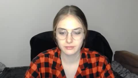 Snapshot of mila_keyy chatting on 3, 2, 2026 mila_keyy online show from 3, 2, 2026