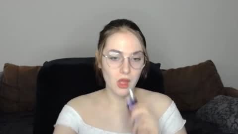 Snapshot of mila_keyy chatting on 8, 2, 2026 mila_keyy online show from 8, 2, 2026