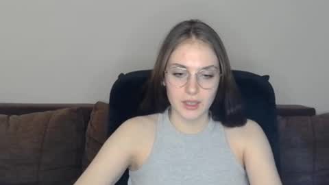 Snapshot of mila_keyy chatting on 19, 2, 2026 mila_keyy online show from 19, 2, 2026