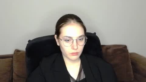 Snapshot of mila_keyy chatting on 13, 3, 2026 mila_keyy online show from 13, 3, 2026