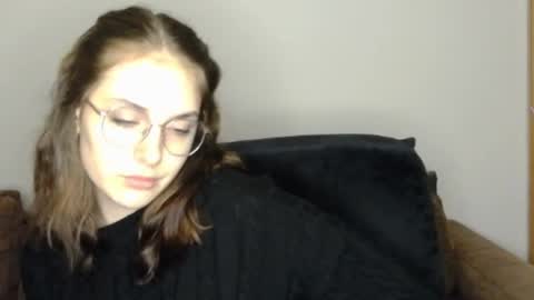 Snapshot of mila_keyy chatting on 27, 3, 2026 mila_keyy online show from 27, 3, 2026