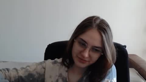 Snapshot of mila_keyy chatting on 17, 4, 2026 mila_keyy online show from 17, 4, 2026