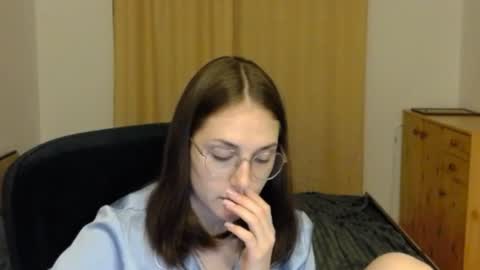 mila_keyy online show from 13, 7, 2026