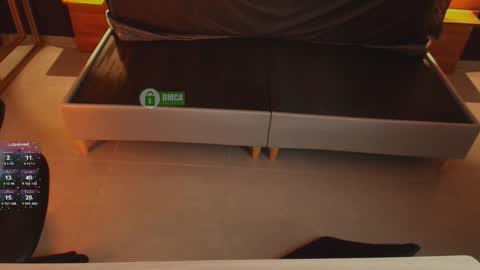 Milena  online show from 13, 11, 2025