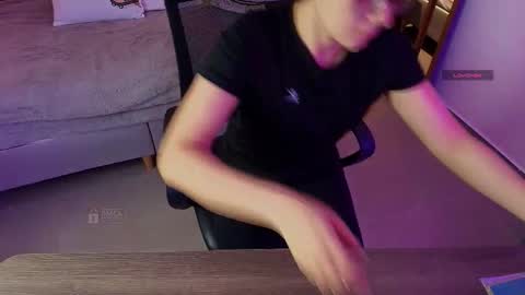 Milena  online show from 18, 4, 2026
