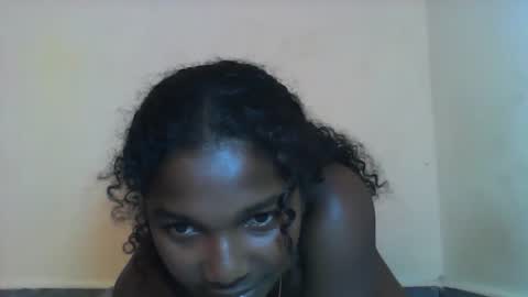 mila_lunah online show from 17, 3, 2026