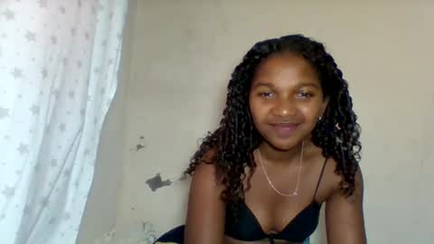Snapshot of mila_lunah chatting on 3, 5, 2026 mila_lunah online show from 3, 5, 2026