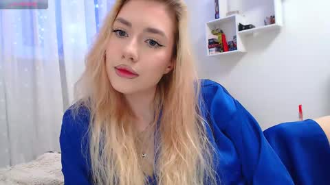 Snapshot of mila_nowak chatting on 4, 5, 2026 mila nowak online show from 4, 5, 2026
