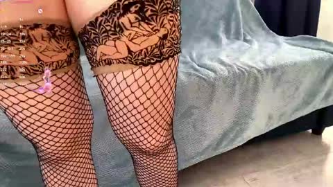 Snapshot of mila_petal chatting on 23, 5, 2026 mila petal online show from 23, 5, 2026