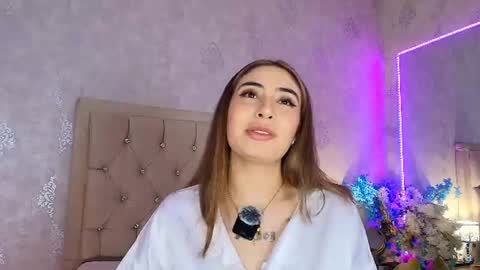 Snapshot of mila_smirnovavk chatting on 27, 6, 2026 MILA online show from 27, 6, 2026