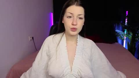 Mila online show from 26, 11, 2025