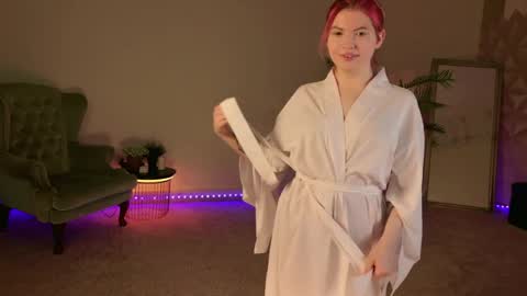 Snapshot of mila_taylorrr chatting on 23, 5, 2026 Lisa online show from 23, 5, 2026