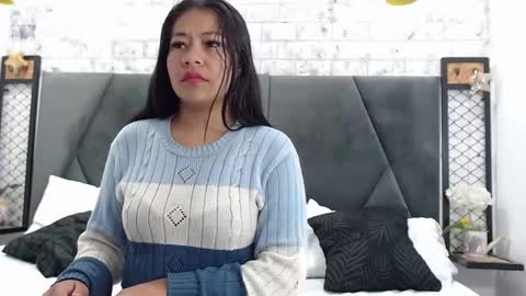 Snapshot of milaaadams chatting on 10, 1, 2025 mila online show from 10, 1, 2025
