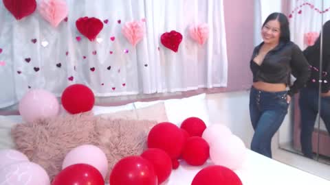 Snapshot of milaaadams chatting on 14, 2, 2026 mila online show from 14, 2, 2026