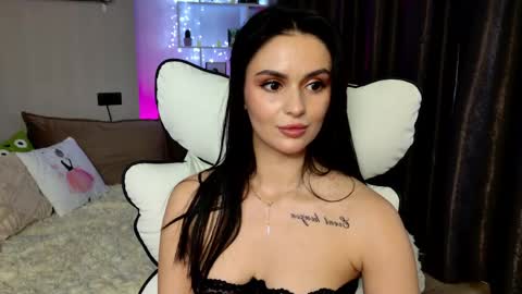 Snapshot of milaasweety chatting on 17, 5, 2026 Mila online show from 17, 5, 2026