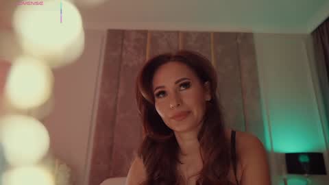        online show from 6, 10, 2025