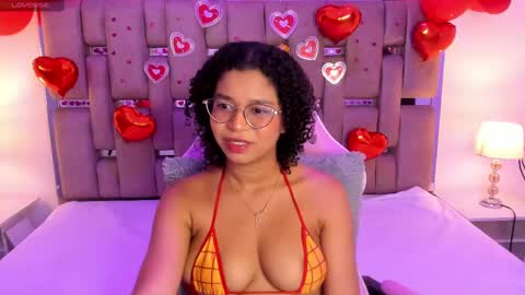 Milenna online show from 17, 2, 2025