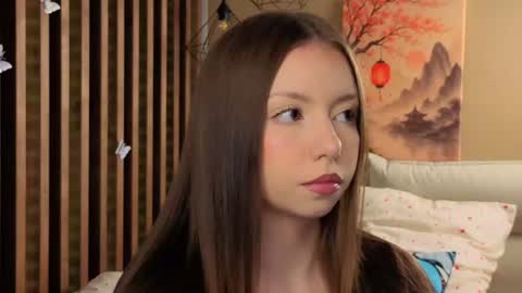 Mila online show from 28, 6, 2026