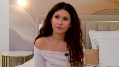 Snapshot of milaleoneli chatting on 30, 9, 2025 milaleoneli online show from 30, 9, 2025