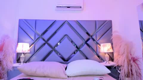 milan_lewiss online show from 13, 3, 2026