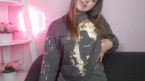 milanaangelas online show from 16, 11, 2025