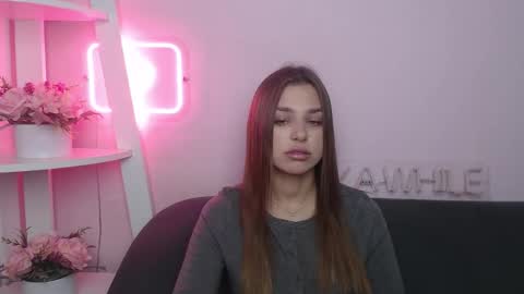 milanaangelas online show from 20, 12, 2025