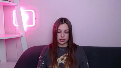 milanaangelas online show from 10, 3, 2026