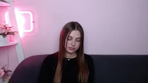 Snapshot of milanaangelas chatting on 18, 4, 2026 milanaangelas online show from 18, 4, 2026